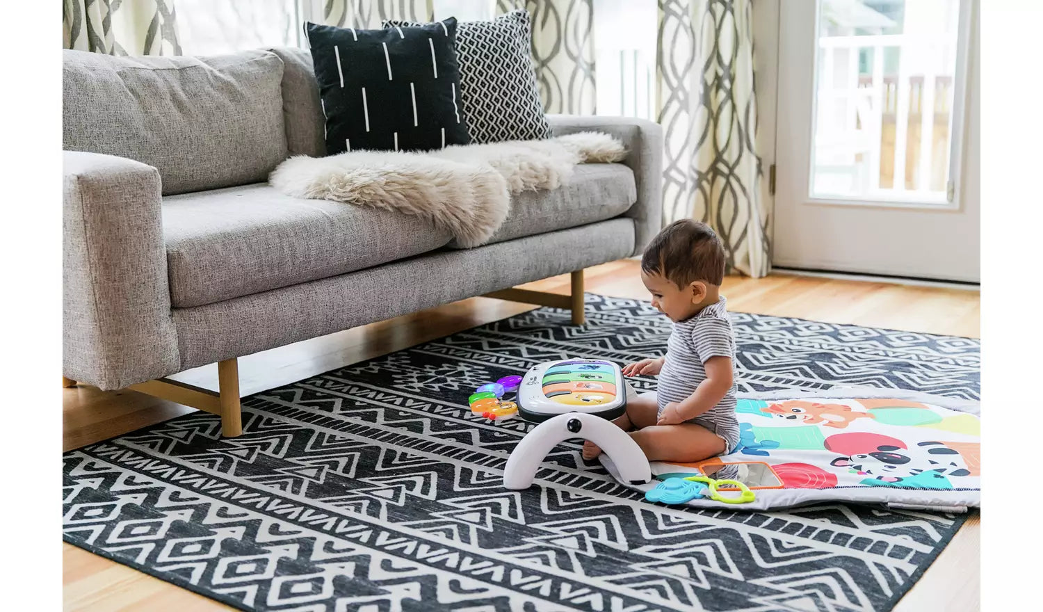 Baby Einstein Music & Language Discovery Gym